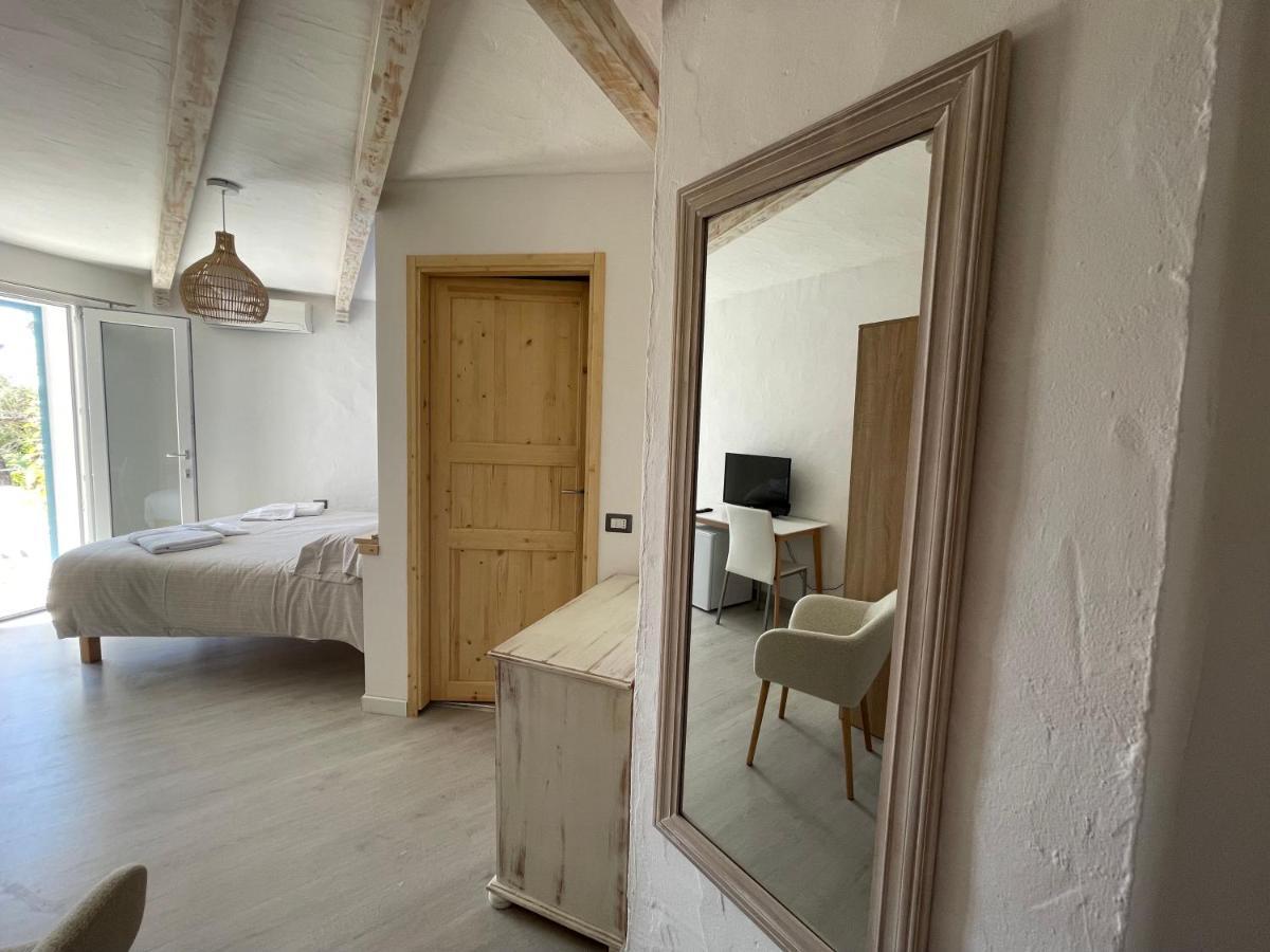 Bed and Breakfast Domus de Diana à Olbia Extérieur photo